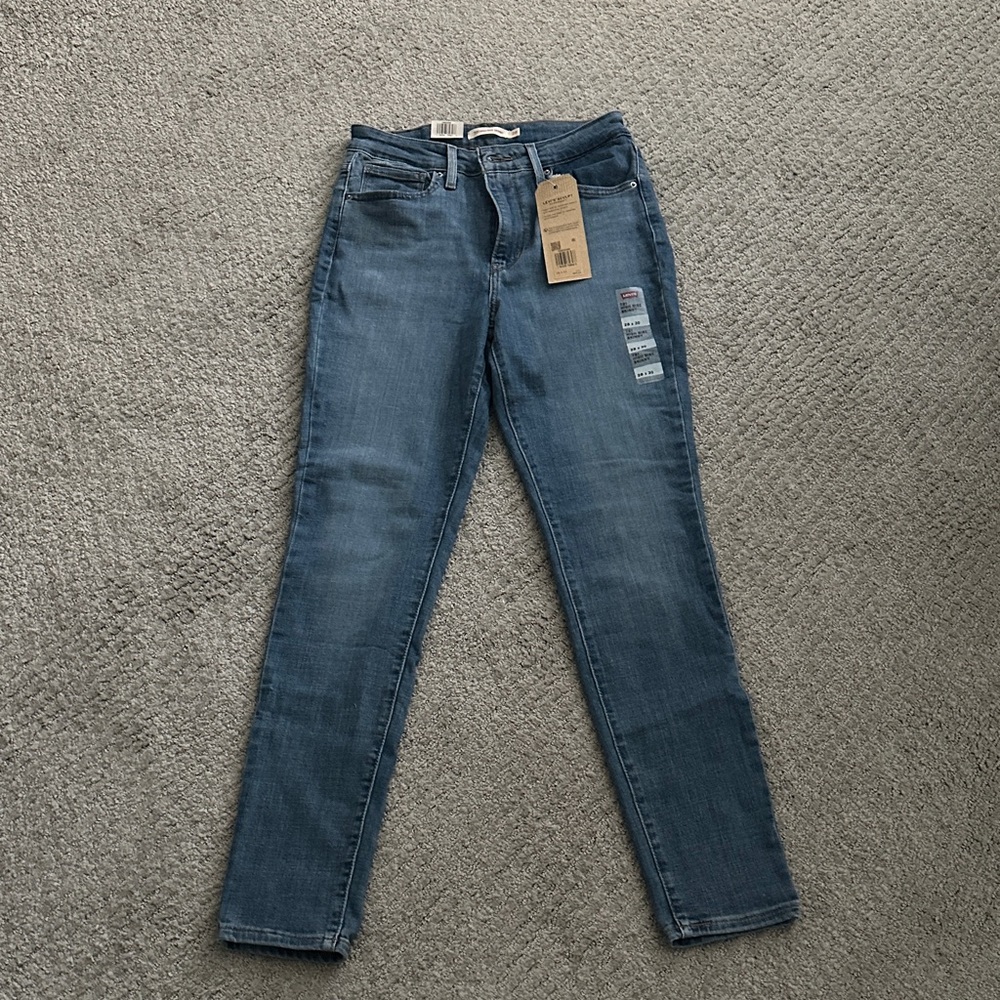 Levi's Women's Classic Blue Skinny Jeans